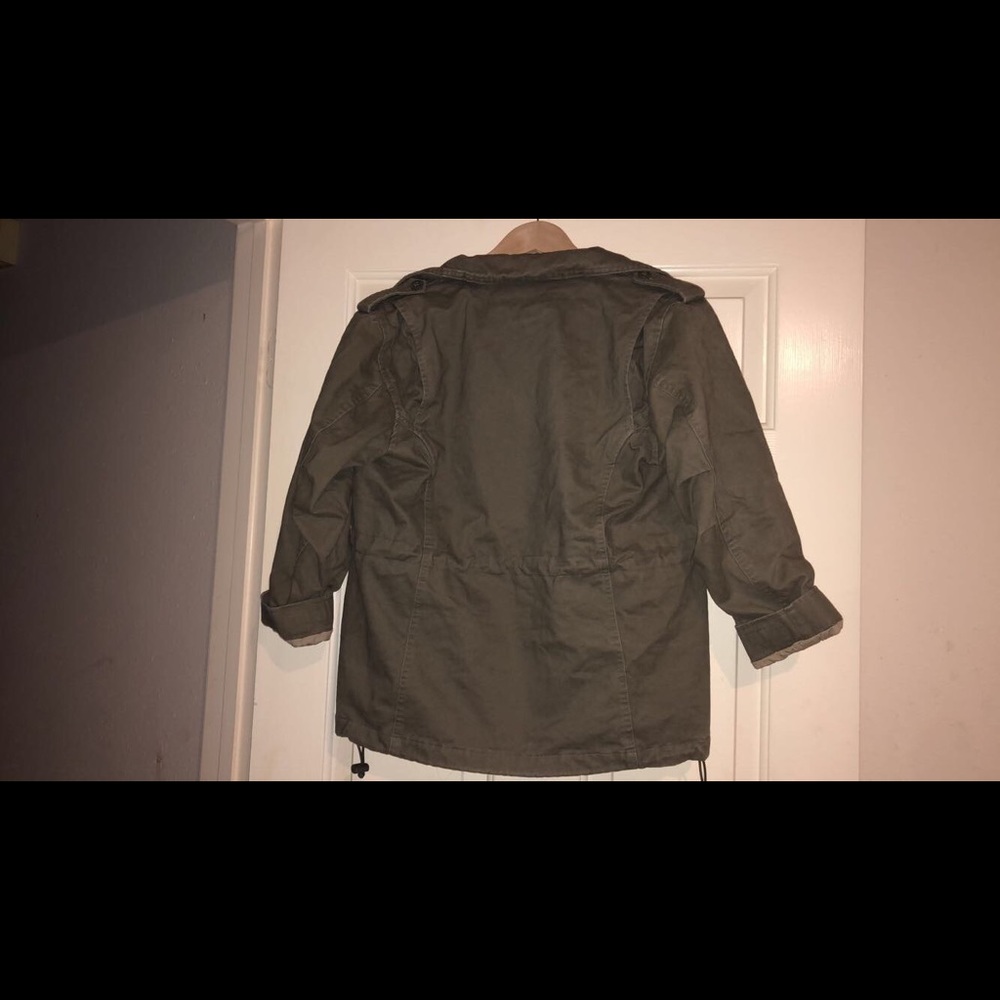 Gap Jacket - Picture 2 of 5